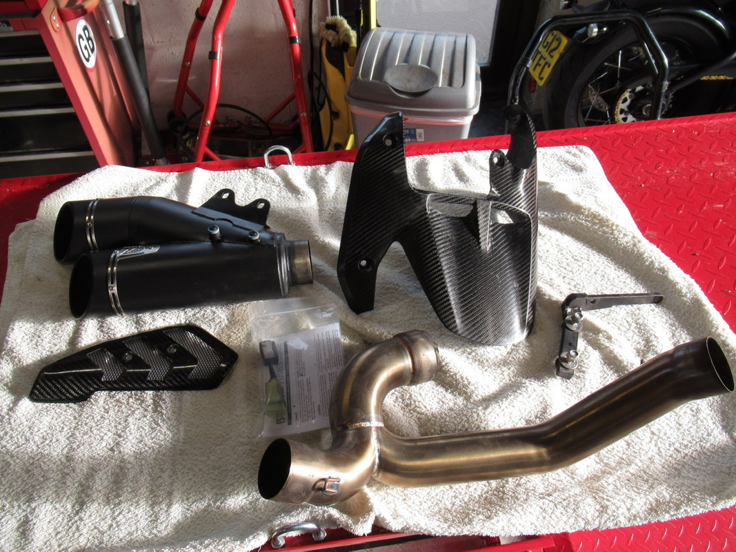 899AAA9F-36DF-47AC-B80B-309A16221FCF