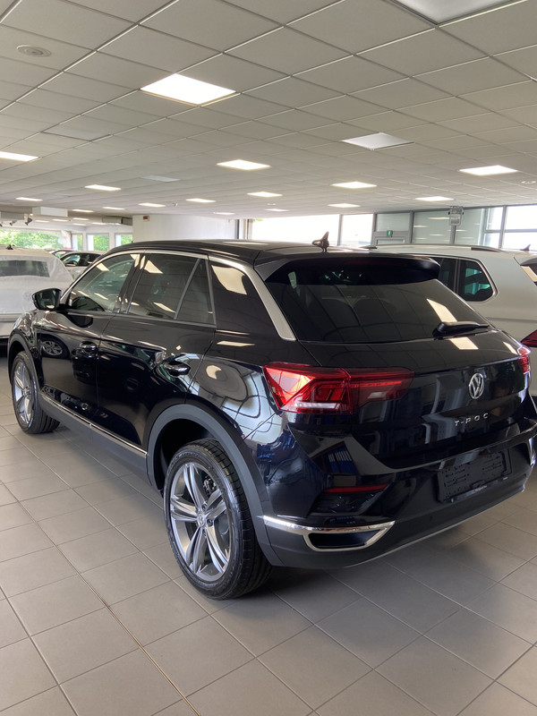 33F86A7F-55D8-42DA-993C-79EFAD1113CD