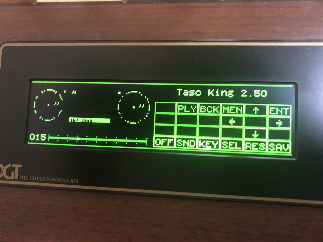 DCDDB78F-F25D-453B-8504-F3FE15A6DED2