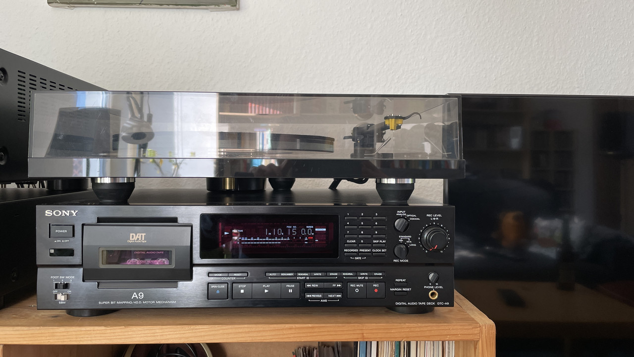 DB1CD3AB-08A2-4039-9159-A23918236488