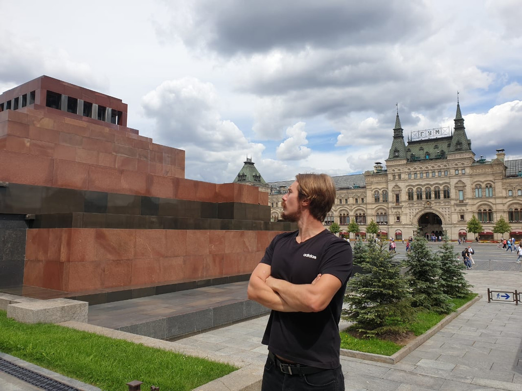 09149F00-3EFB-4C76-9E77-5F8A1CDFCCD3