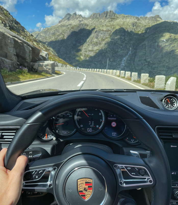 033D356A-DD04-41B4-A415-8E1618E13E8C