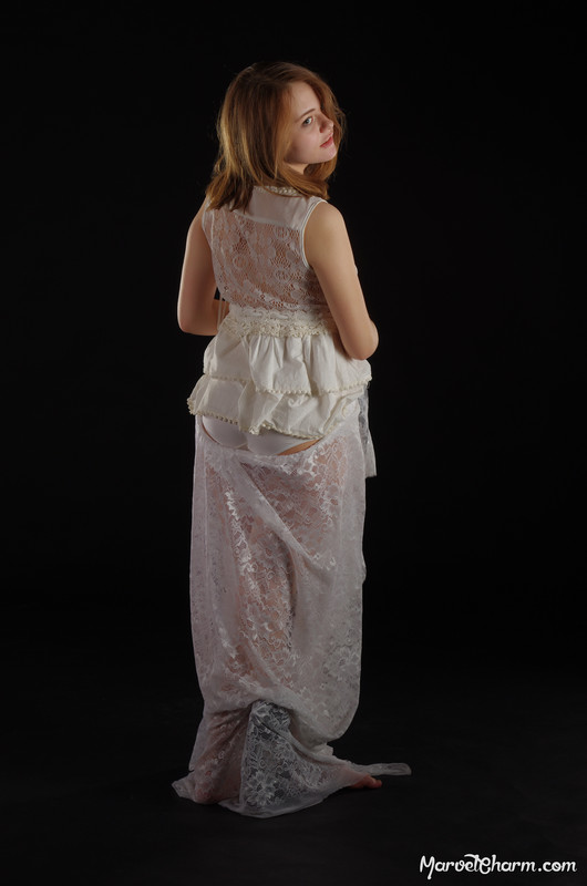 MarvelCharm_Nicolette-Lantern-065