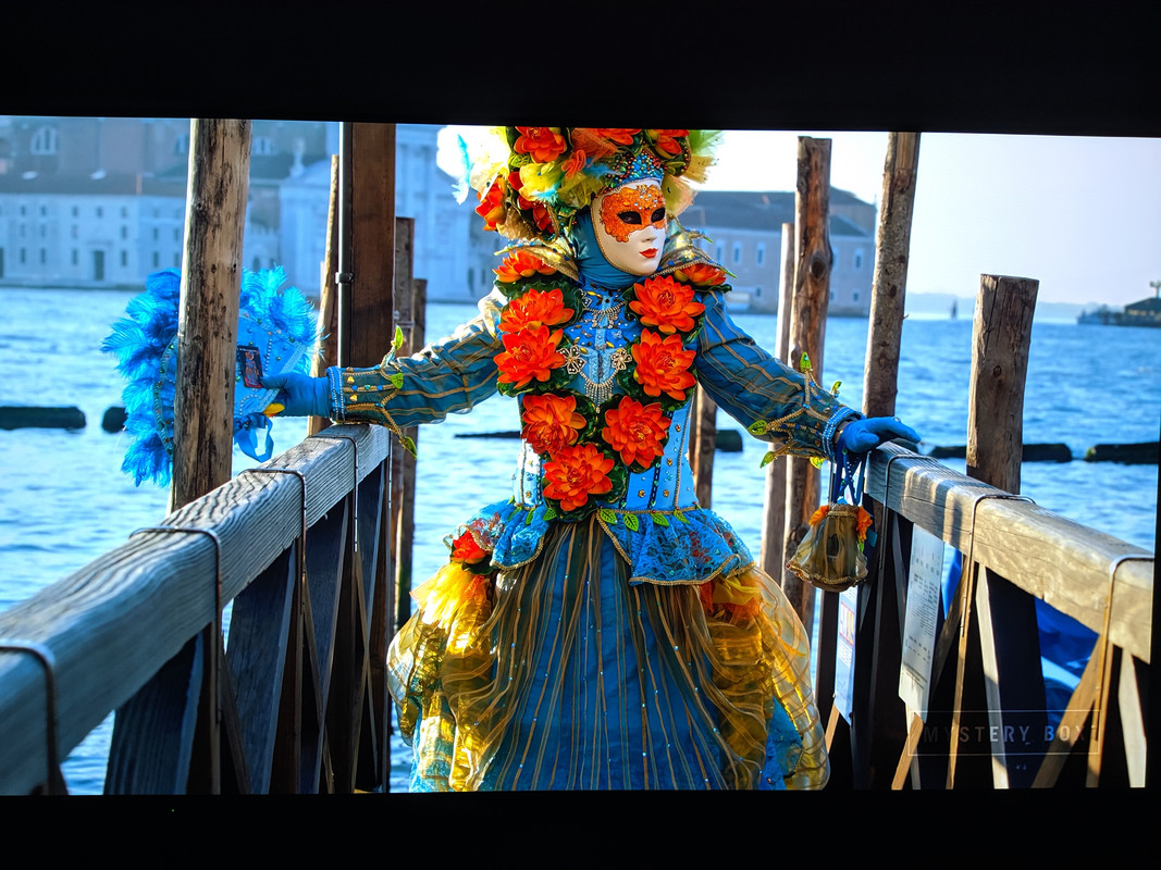1067x800, 174.3Kb