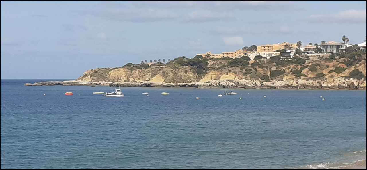 Albufeira-Praia-da-Oura-030625 (1)