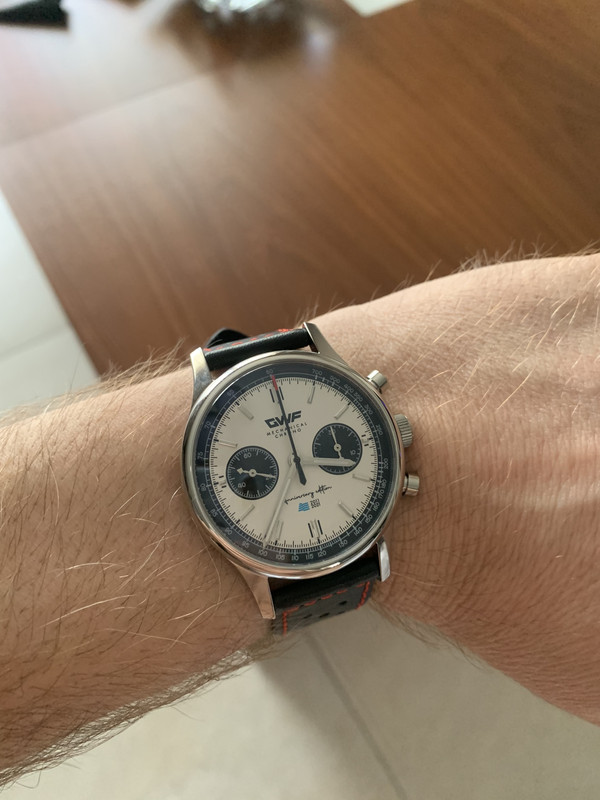 248675B9-BCF6-404D-B606-F0DFDE8F484D