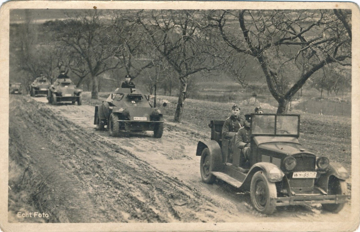 Panzerspähwagen Kolonne Kübelwagen Panzer Tank