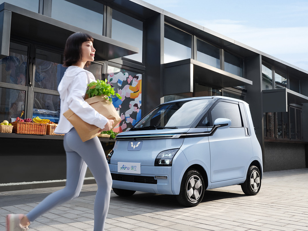 64f2166663749.641c00a31877CHINA car