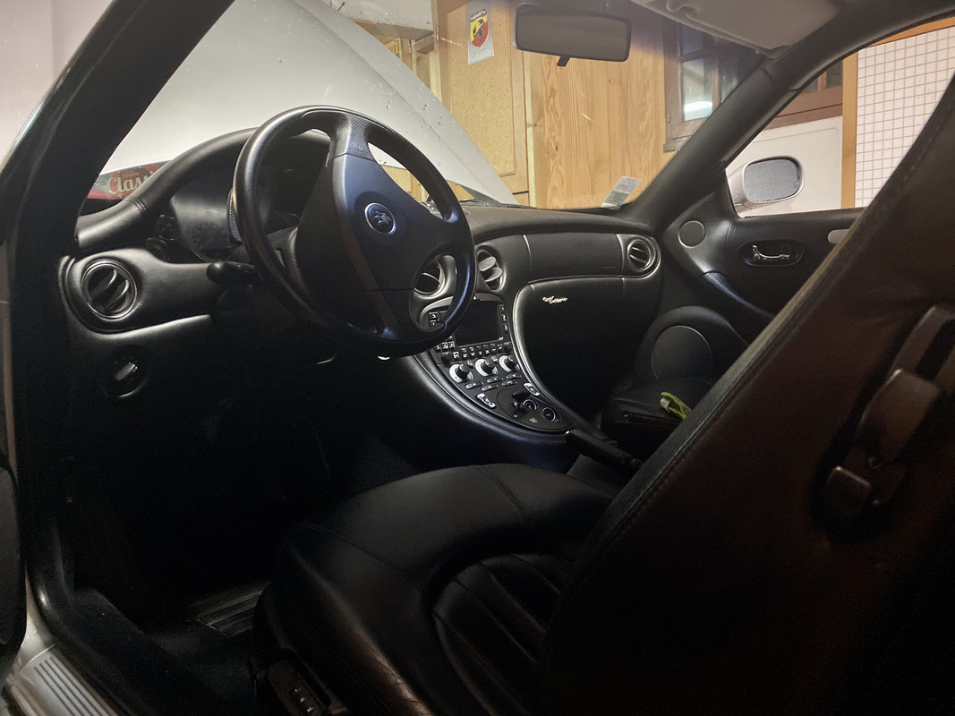 2EB44837-6D62-49C6-852A-92DD6FCDE82E