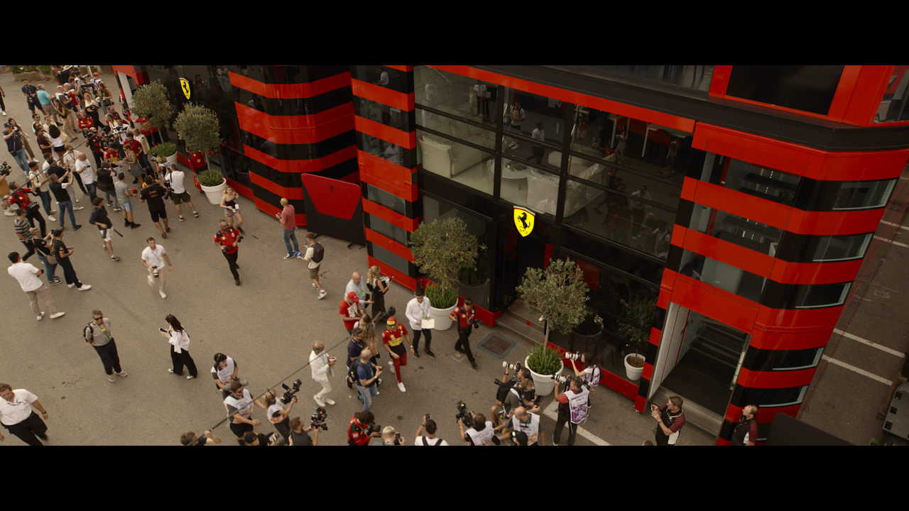 mpv-shot_F1.The.Movie.2025.2160p.UHD.BDRemux.Hybrid.HDR10 .DV.HEVC-Нечипорук_01_09_07_0008