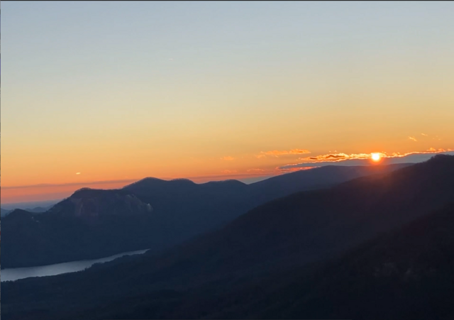 [Image: Sunset-Cea-Head2023-0126.png]