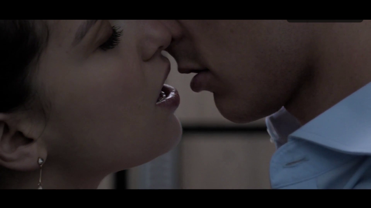 vlcsnap-2020-12-03-18h34m03s647