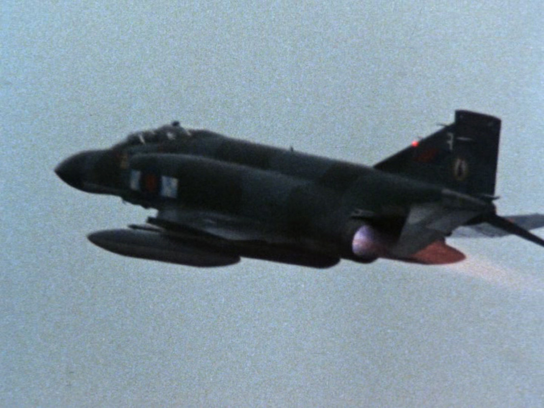 Threads (1984) ( BluRay Panda)-2