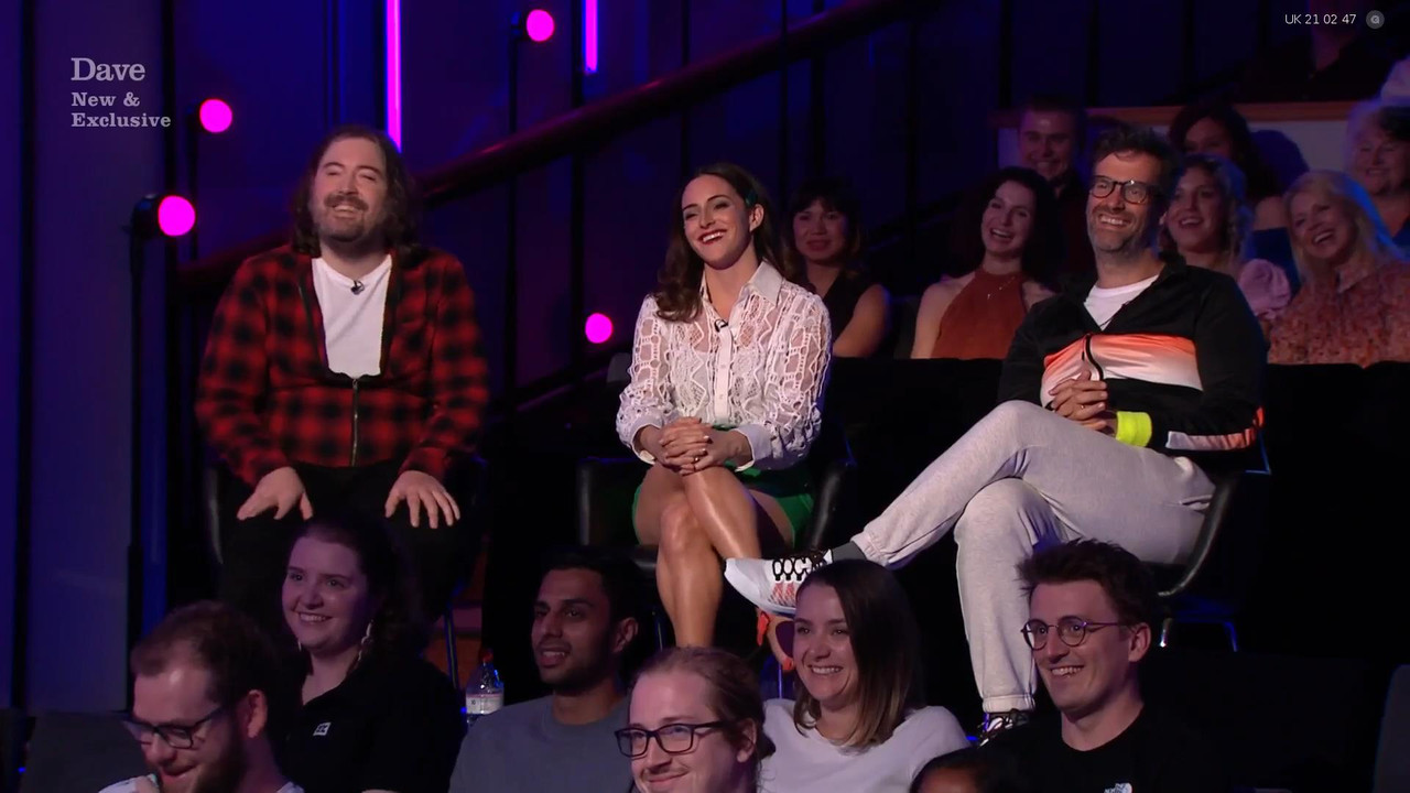 11.17 - 21.00.00 - Comedians Giving Lectures. Host Sara Pascoe Is Joi...-1.m4v_snapshot_08.22_[2021.