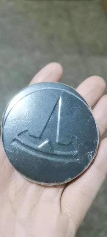 -876978705-1041834194