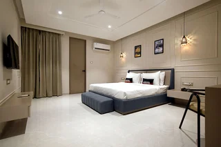 TMT Certified Hotel Room Stay