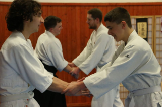 Aikido trénink začátečníci