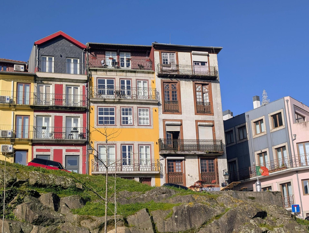 643889477 25576067832092846 489115133977957114 n