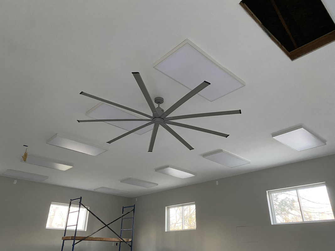 B4EEBAFF-FA30-4FD9-AD19-DB31AD2D50EF