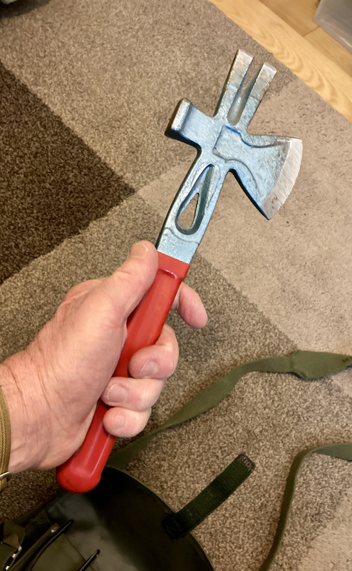 4B040AF7-8299-4D7F-A66C-30A1F44F96A7