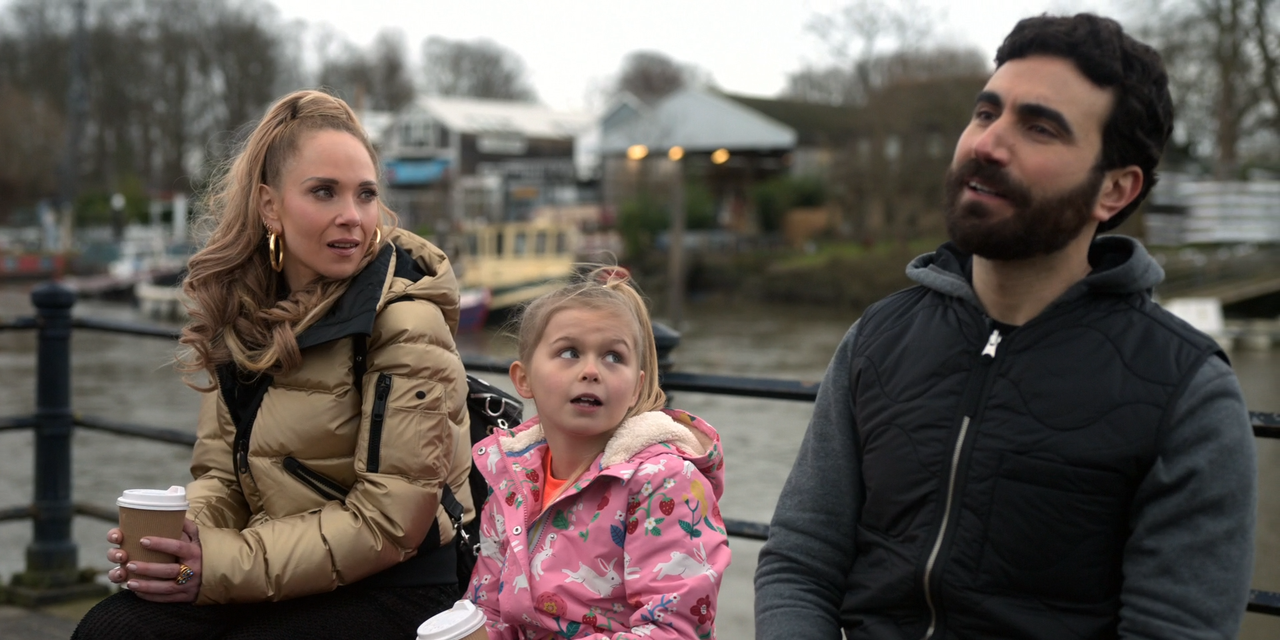 Ted.Lasso.S02E01.Addio.Earl.iTALIAN.MULTI.1080p.WEB.x264-MeM.mkv_snapshot_11.59_[2021.07.25_11.52.51