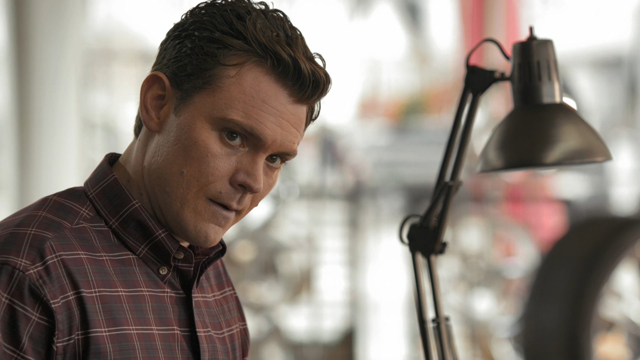 Rectify (2013) - S01E01 - Always There (1080p BluRay x265 Silenc