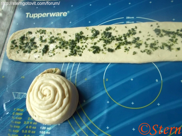 Хлеб с чесноком и зеленью «Пампушка»