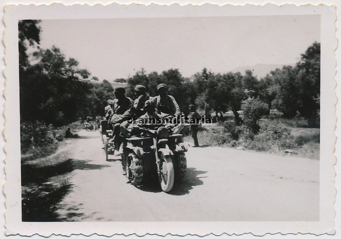 Orig. Foto Fallschirmjäger FJ mit KETTENKRAD Sdk