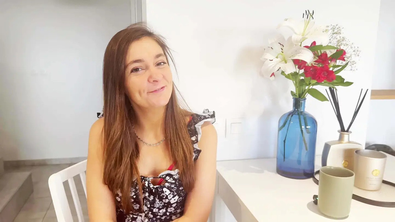 JacquieEtMichelTV 25 03 26 Dosynophia No respite at Dosynophia 25 years old!