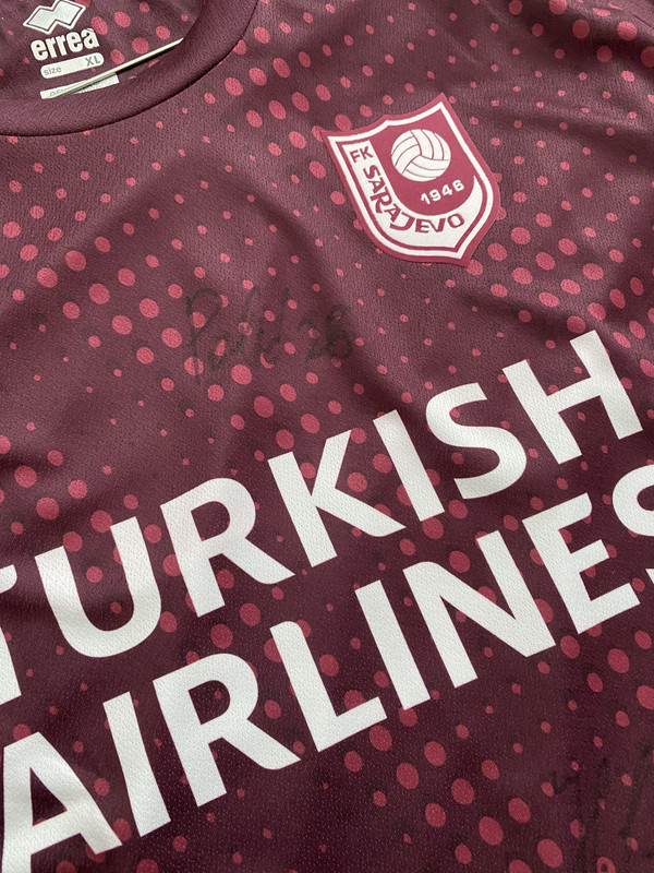 5CB39C5D-6105-42AD-A7DE-5D74180173A8