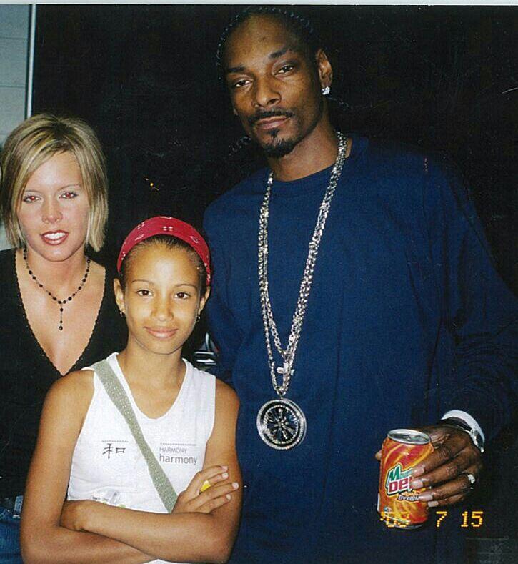 Sasha Banks with Snoop Dogg