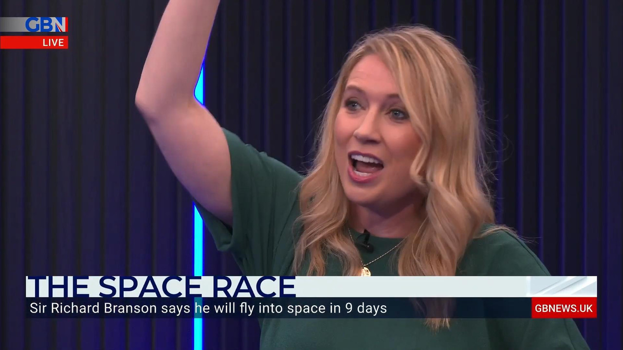Space race Branson and Bezos will fly to space.mp4_snapshot_07.31_[2021.07.02_23.16.58]