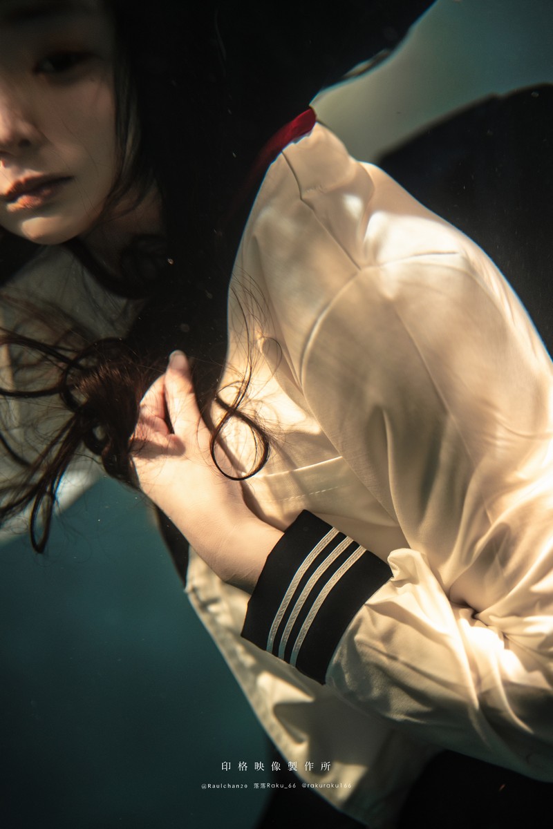 落落Raku 泳池 Bubble 水泳馆主题写真 58P+1V插图5