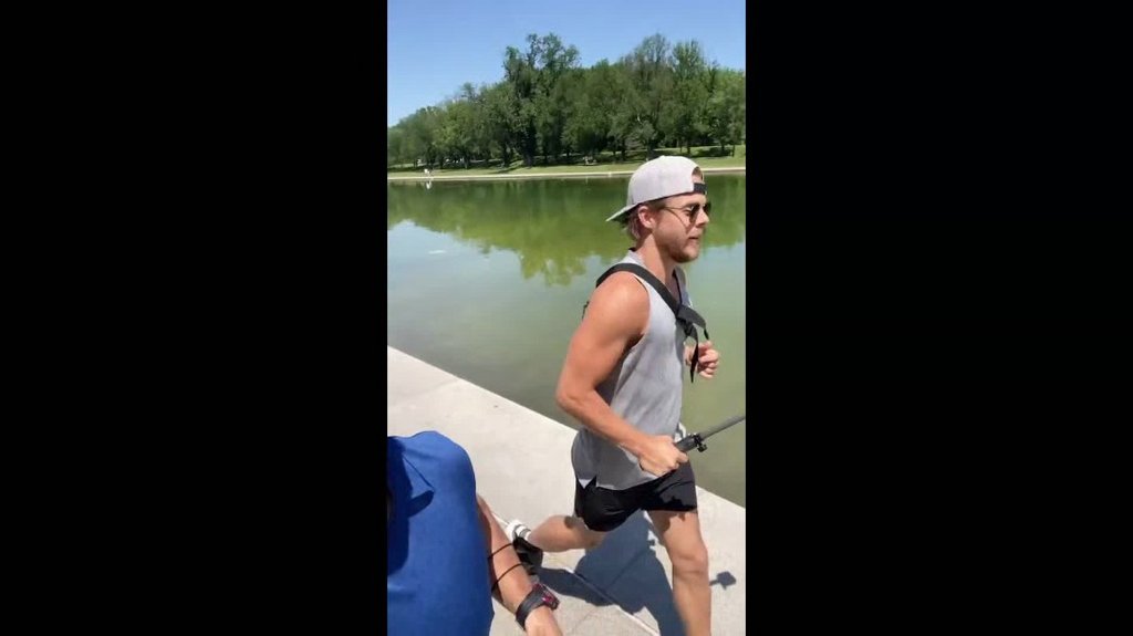 [Image: 6db4x7y9eqat.jpg]