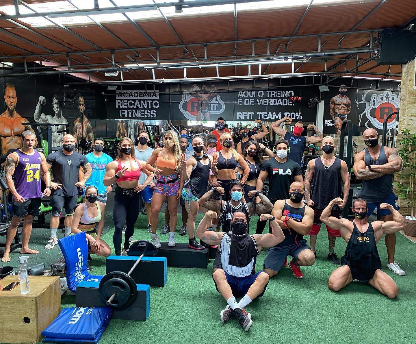 Interior da Academia RFit