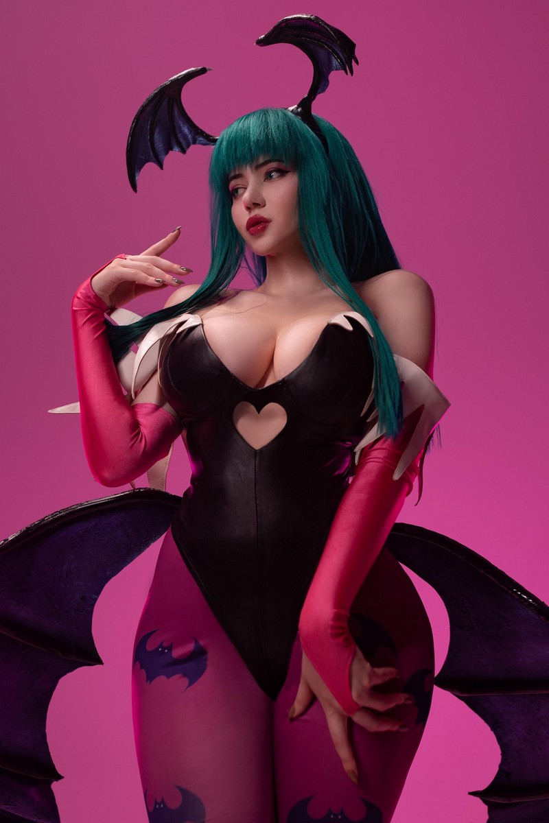 Alina Becker 莫莉甘 Morrigan Cosplay 暗黑系角色写真【40P-77.6M】插图8