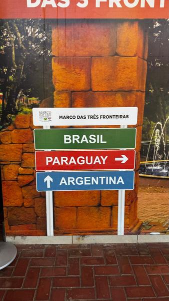 В джазе только девушки или аргентинско-бразильский калейдоскоп В джазе только девушки или аргентинско-бразильский калейдоскоп