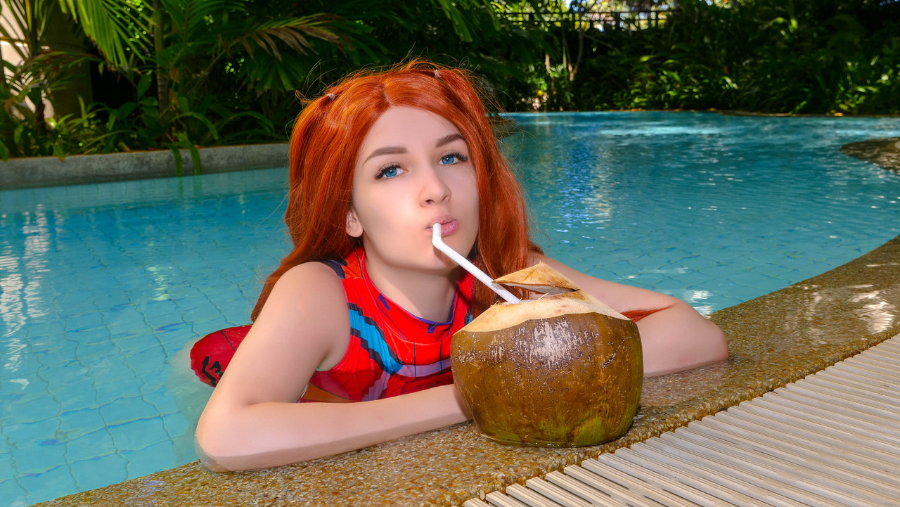 [Image: Asuka-13.jpg]