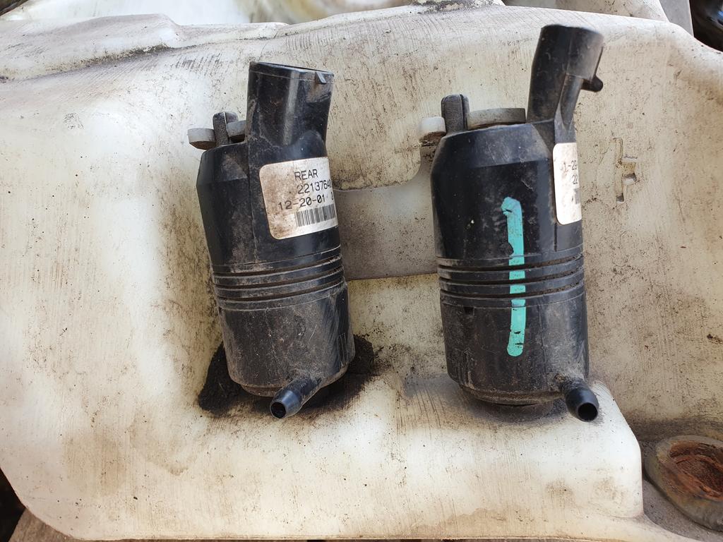 Насос омывателя