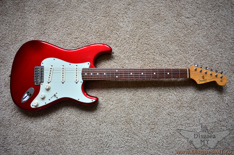 Fender_American_Vintage_62_RI_Strat_red-exch_007