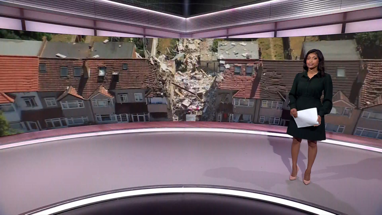 BBC London News_20230808_18301900.ts_snapshot_02.59.975
