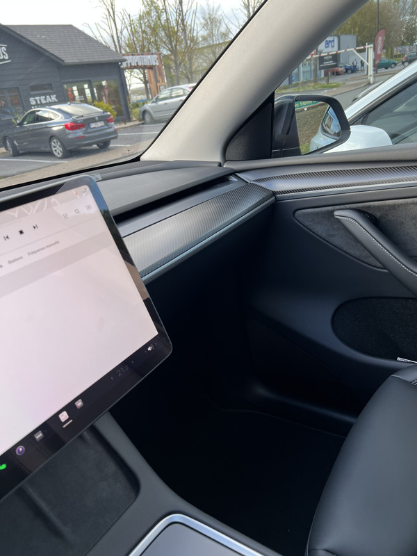 0D30DC86-848D-4BA9-82E4-28892D541B68