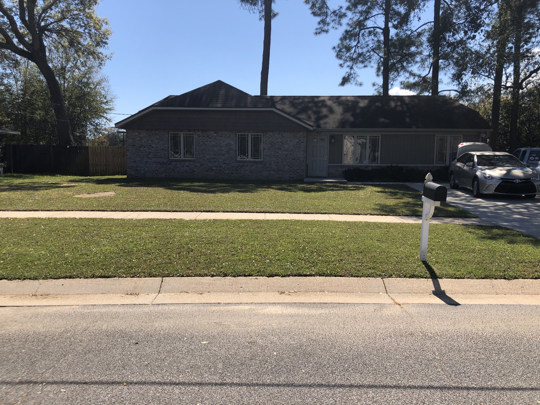 41EC95B1-268B-439D-BFA3-5728D9755979