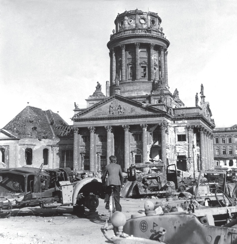 Batailles & Blindes 104