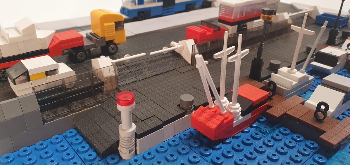 Tranvia-y-Puerto-Deportivo_TENTENTE_05