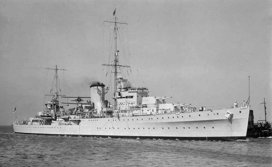 HMNZS_Achilles_SLV_AllanGreen