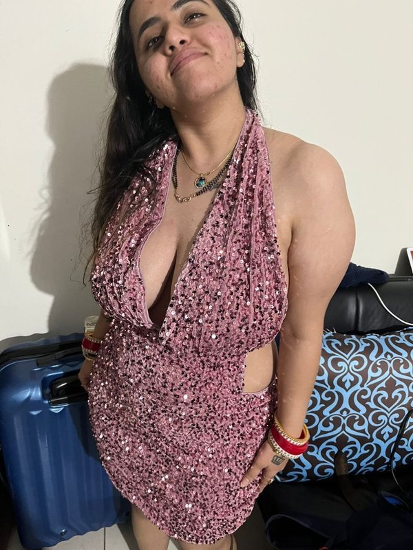 Beautiful Newly Married Chubby Wife Hot Big Boobs Make Sexy Ass Dogy Pose Giving Deep Throat Blowjob Videos+Pics Update 2 IMG-4.jpg
