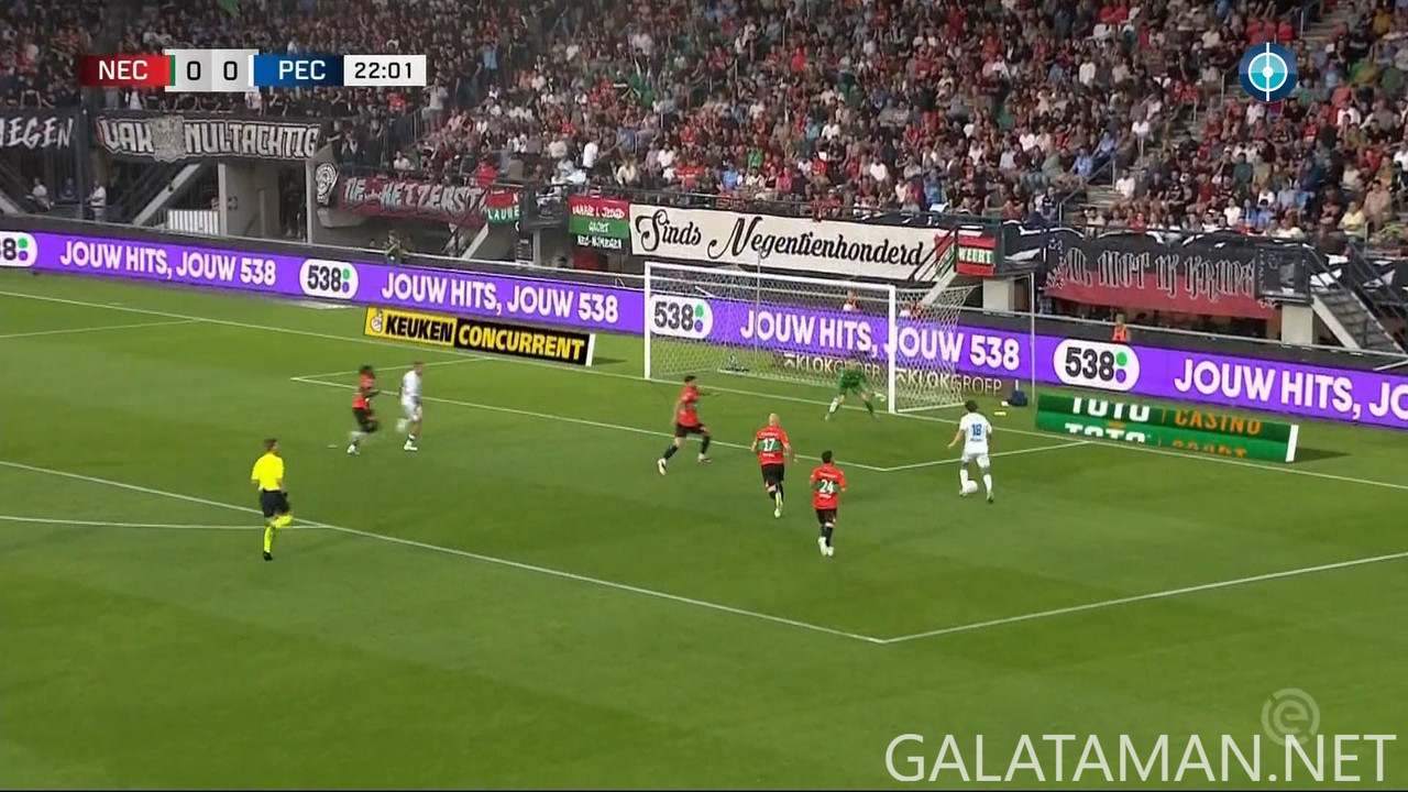 [Image: 20240826-EREDIVISIE-M3-ASAT-1080-mkv-sna...05-041.jpg]