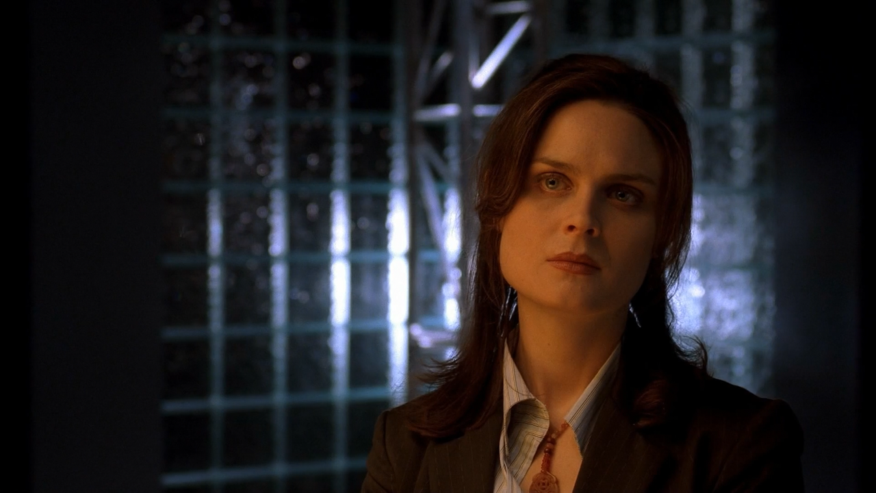 Bones - 1x01 - Testimone dal passato (DLMux - 1080p - AC3 ITA-EN