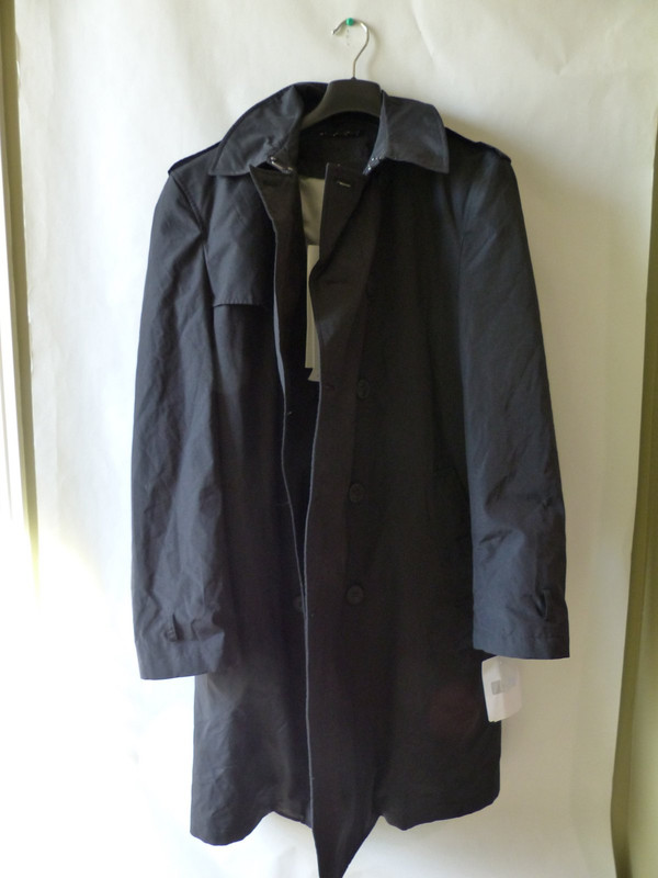 CALVIN KLEIN MENS DURABLE ALL WEATHER BLACK COAT WITH BELT SIZE 40R CALVIN KLEIN MENS DURABLE ALL WEATHER BLACK COAT WITH BELT SIZE 40R